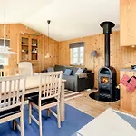6 Person In Stevns-by Traum * Rødvig