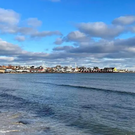 6 Person In Stevns-by Traum 勒兹维